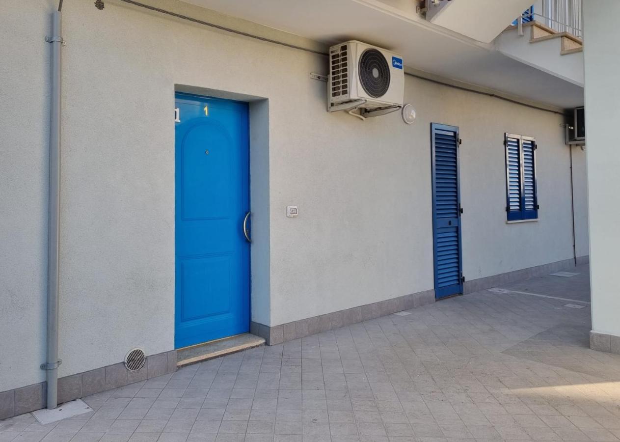 Appartamenti Smeraldo Lido di Fermo Exteriör bild