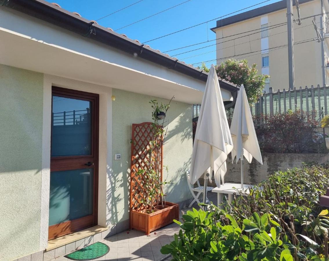 Appartamenti Smeraldo Lido di Fermo Exteriör bild
